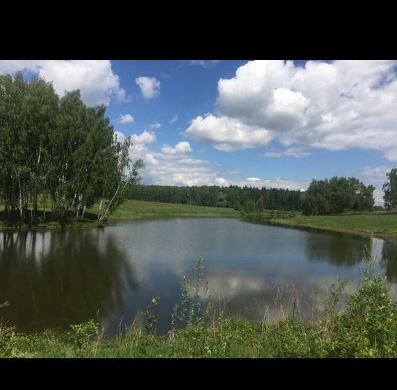 Продам земельный участок 11 соток ИЖС