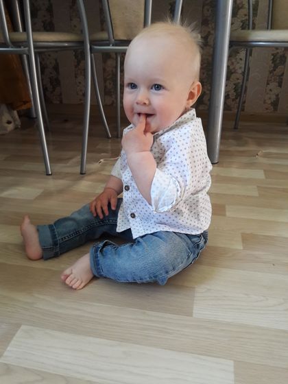 10 месяцев сыночку,скоро годик...с