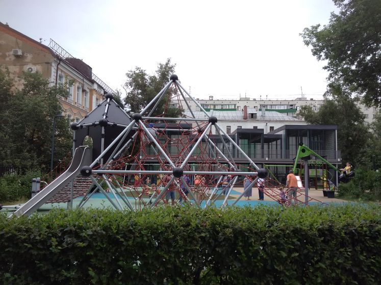 Сказочный театр в Таганском парке. (12.06.19)