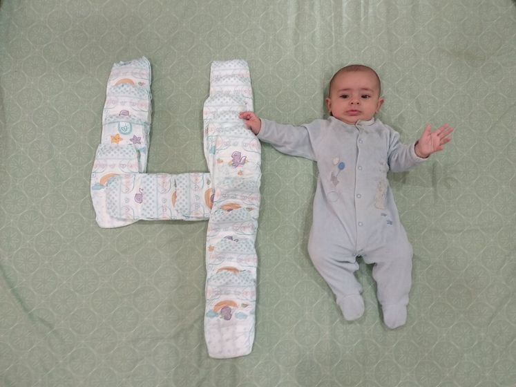 4 месяца .