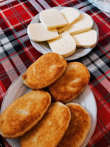 Мчади с сыром сулгуни