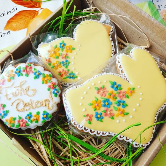 С Католической и Евангельской Пасхой!