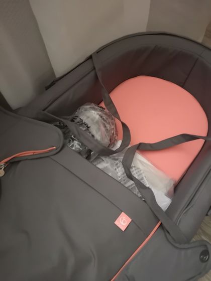 Продам Коляску Stokke Xplory