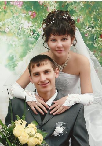 Смотрю на фото и не верю, уже за плечами 9 лет брака