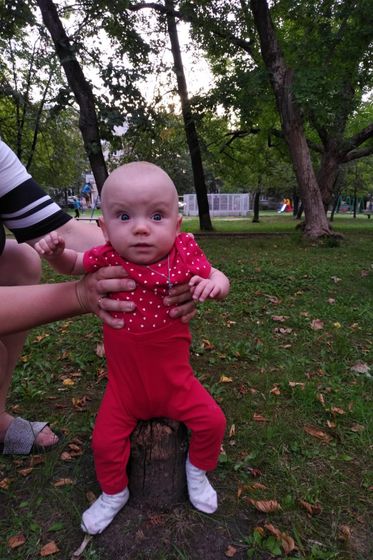 Присаживание девочек
