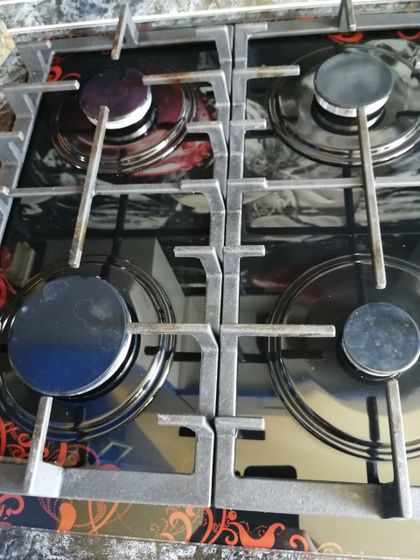 Девчонки, чем отмываете решётки