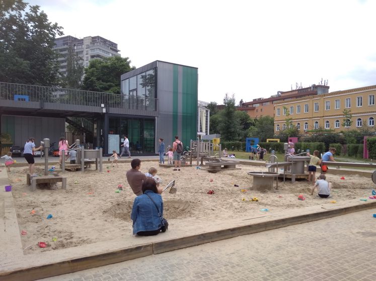 Сказочный театр в Таганском парке. (12.06.19)