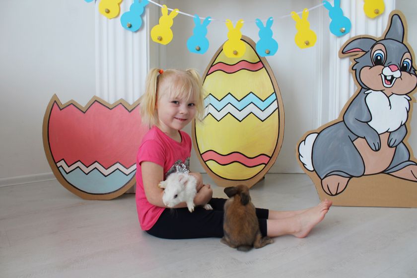 Фотосет с детишками, крольчатами и циплятами