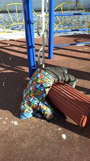 Приуныл ???