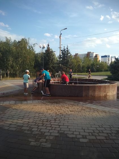 Дети- вандалы...