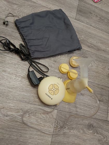 Продам электрический молокоотсос Medela
