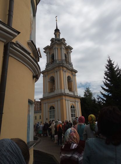 Побывали у Матроны Московской???